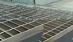铺装压焊钢格板生产工艺流程